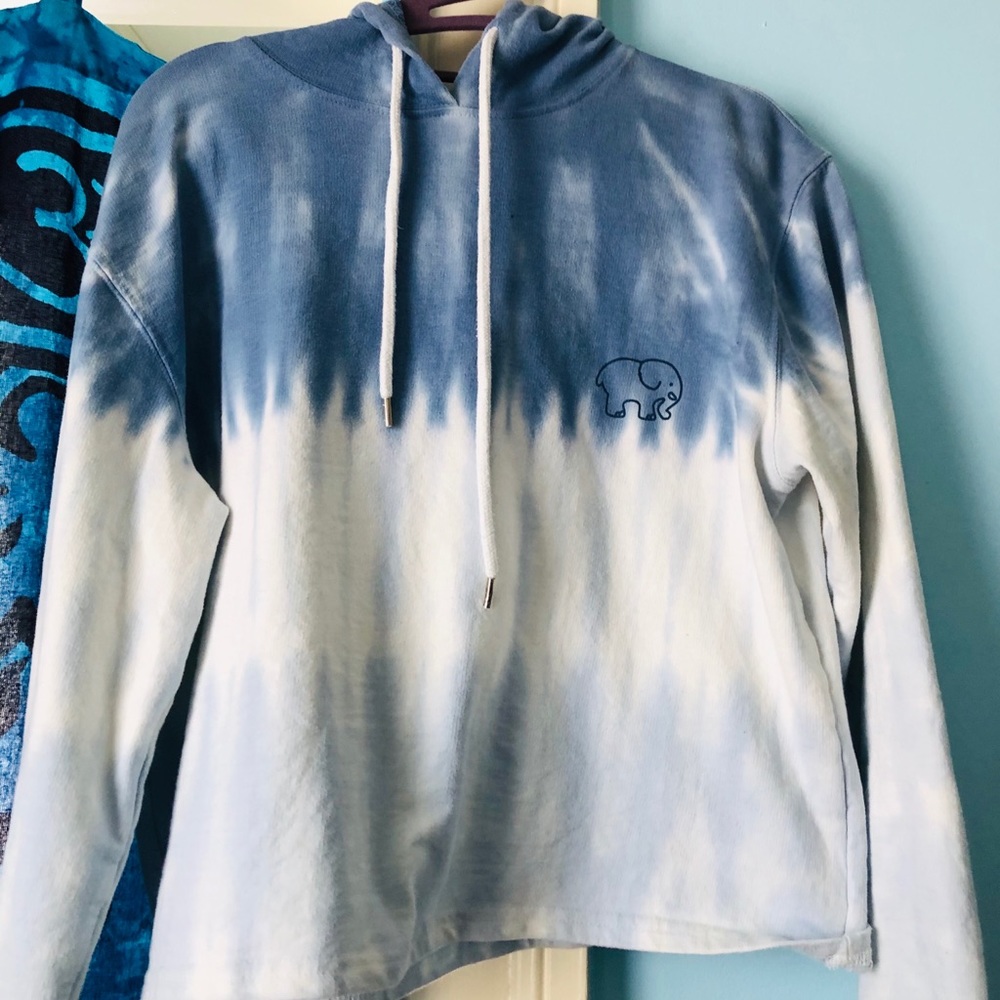 Ivory Ella only worn twice cropped hoodie